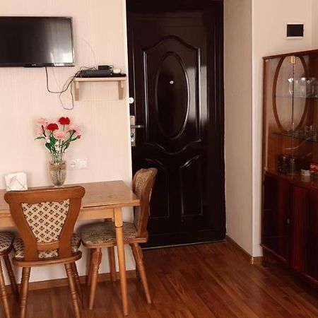 Tamara'S Apartament In Avlabari Тбилиси Екстериор снимка