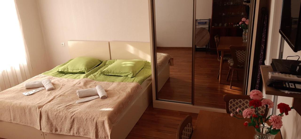 Tamara'S Apartament In Avlabari Тбилиси Екстериор снимка