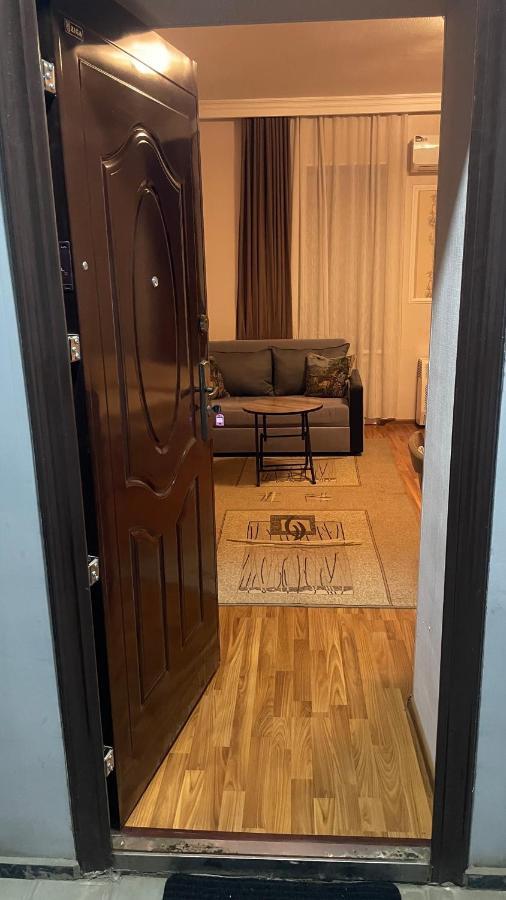 Tamara'S Apartament In Avlabari Тбилиси Екстериор снимка